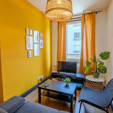 Apartmán Cozy Apartment, A Short Walk To Place Stan